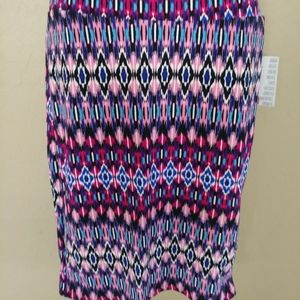 LuLaRoe Skirts - LuluRoe Cassie Pencil Skirt LuLaRoe Skirts - LuluRoe Cassie Pencil Skirt